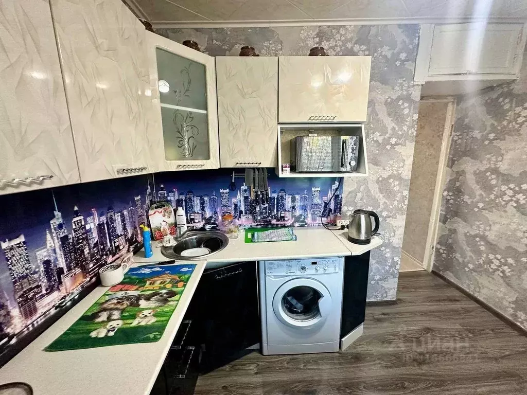 3-к кв. Оренбургская область, Сакмарский район, пос. Красный Коммунар ... - Фото 1