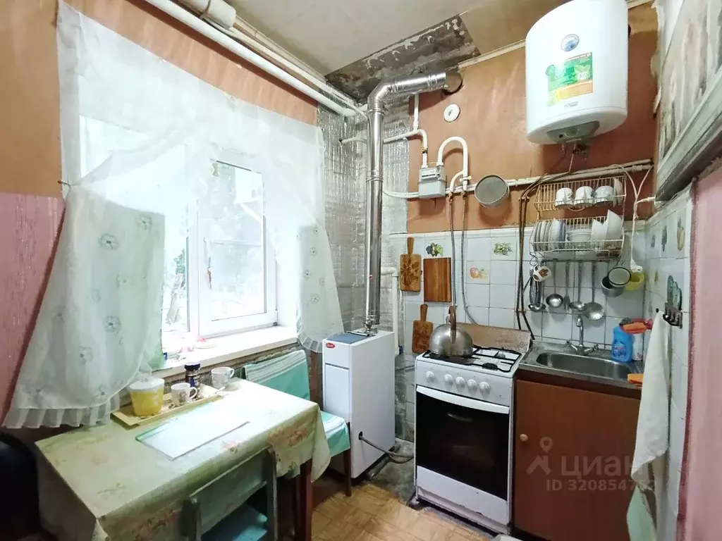 3-к кв. Калужская область, Малоярославец Новотеатральный туп., 17А ... - Фото 1