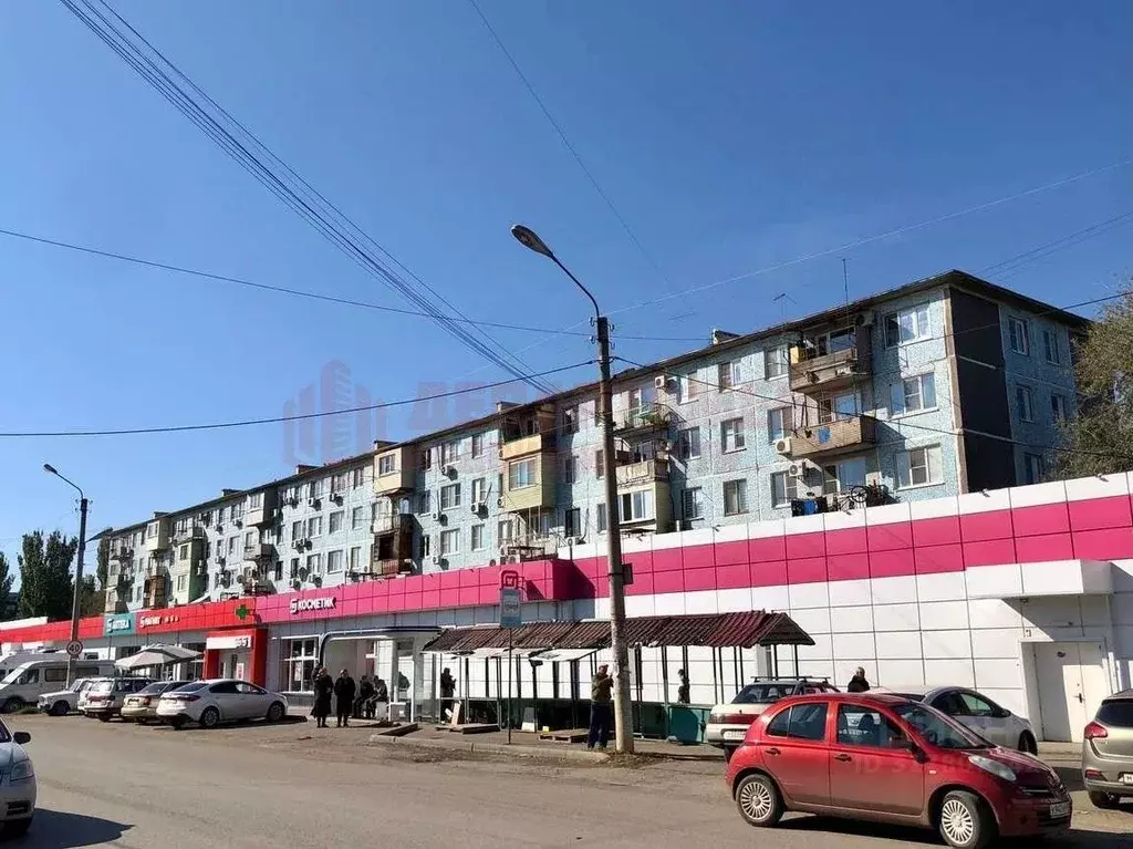 3-к кв. Астраханская область, Астрахань ул. Ботвина, 10 (58.1 м) - Фото 1