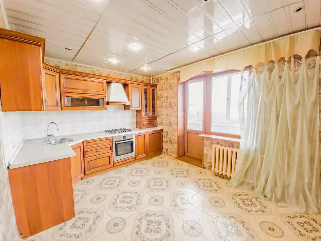 2-к кв. Ярославская область, Ярославль ул. Батова, 14 (87.6 м) - Фото 0