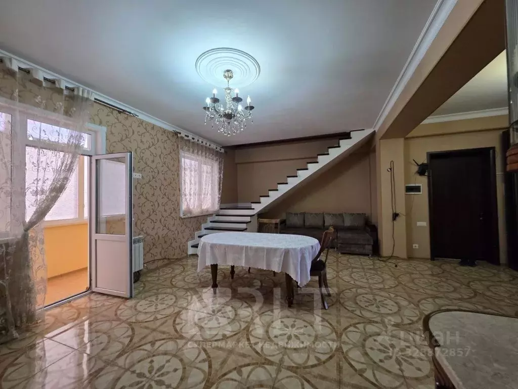 5-к кв. Дагестан, Махачкала М-5 мкр, ул. Славы, 9 (160.0 м) - Фото 2