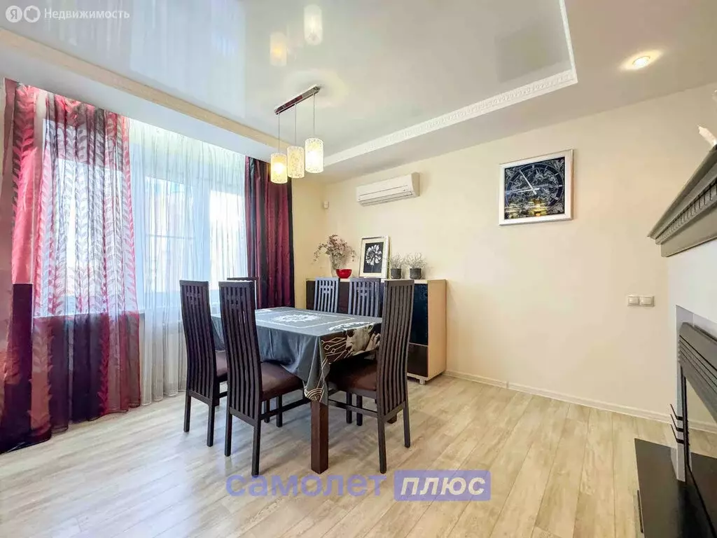 3-комнатная квартира: Чебоксары, улица Академика Алексея Николаевича ... - Фото 1