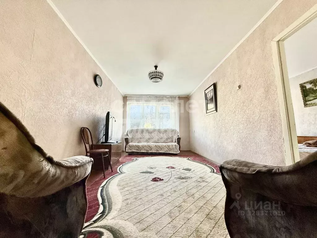 3-к кв. Оренбургская область, Бузулук 2-й мкр, 7 (60.6 м) - Фото 1