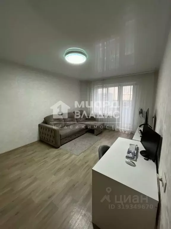 1-к кв. Омская область, Омск ул. Химиков, 18 (37.8 м) - Фото 0
