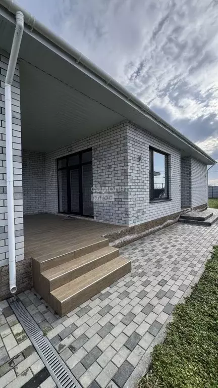 Дом в Краснодарский край, Тимашевский район, Медведовское с/пос, ... - Фото 2