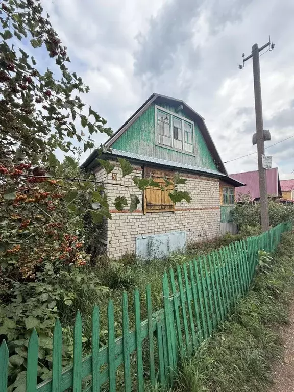 Дом в Башкортостан, Уфимский район, Дмитриевский сельсовет, д. Ясный, ... - Фото 1