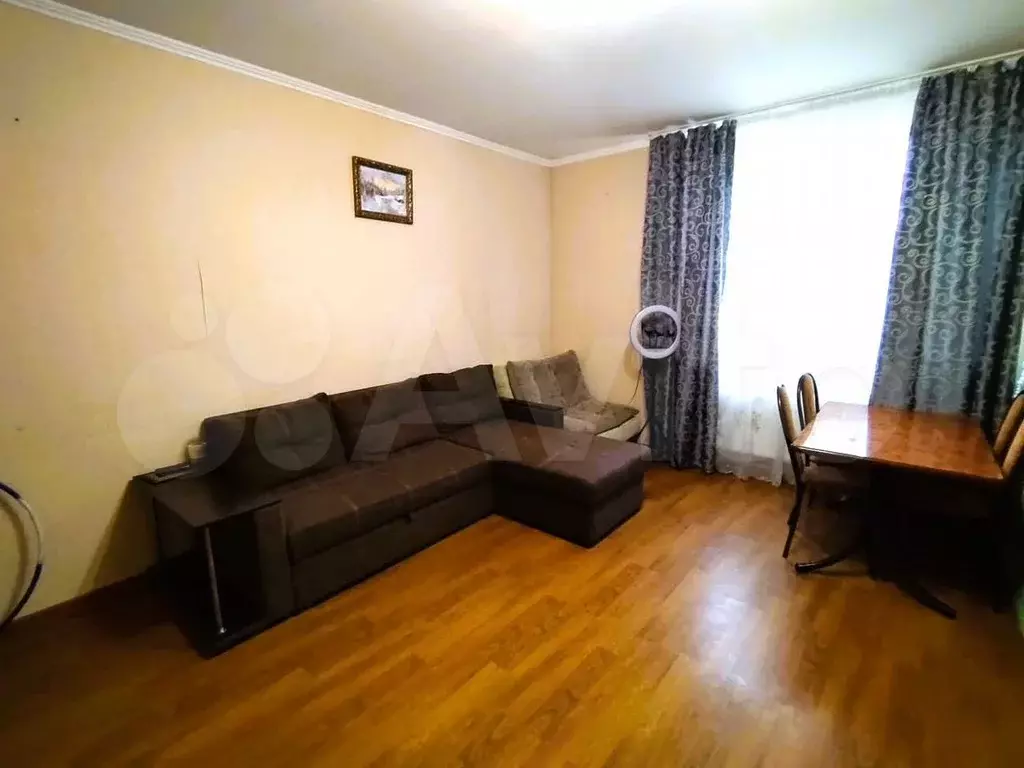 2-к. квартира, 72 м, 1/3 эт. - Фото 1