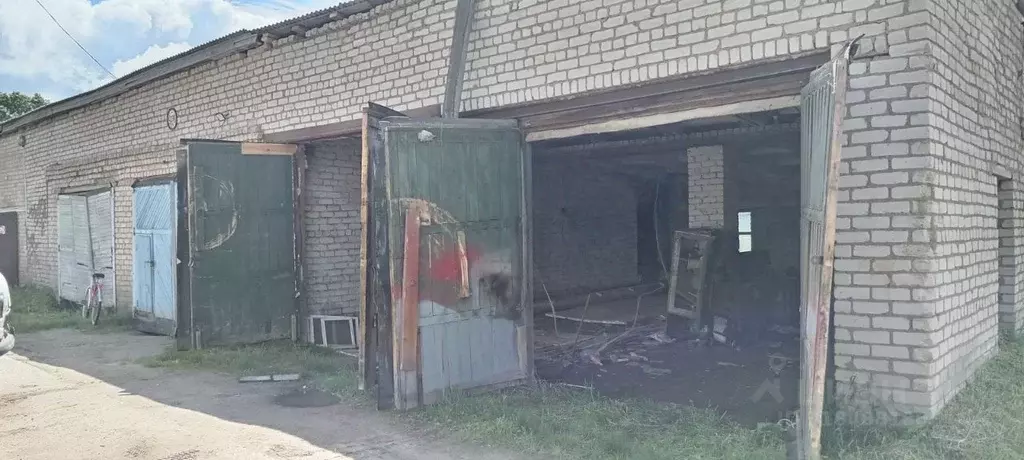 Помещение свободного назначения в Кировская область, Опарино пгт ул. ... - Фото 1