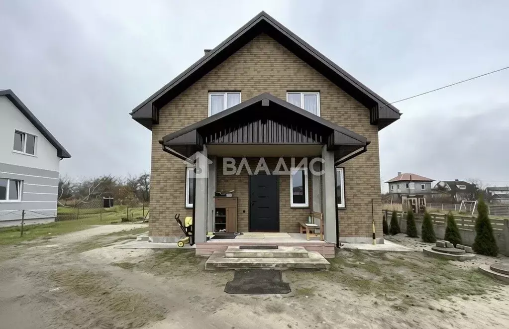 Дом в Калининградская область, Гурьевский муниципальный округ, пос. ... - Фото 1