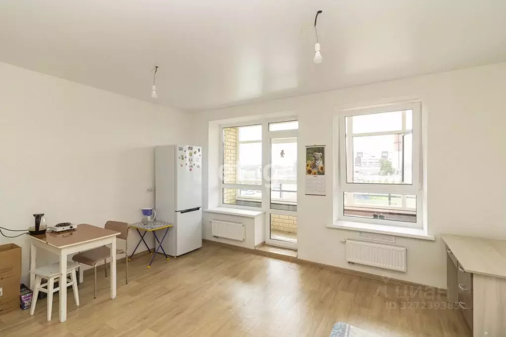 Студия Тюменская область, Тюмень Малая Боровская ул., 3 (28.9 м) - Фото 1