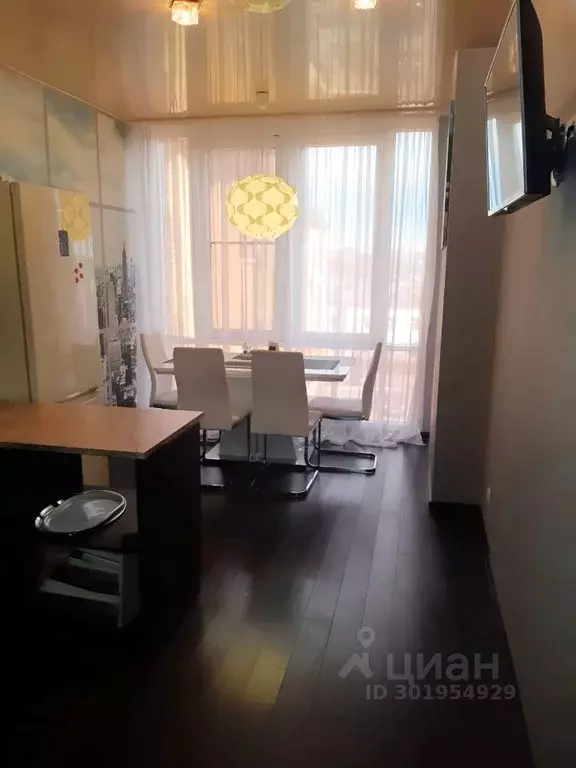 2-к кв. Смоленская область, Смоленск Больничный пер., 4 (75.0 м) - Фото 1