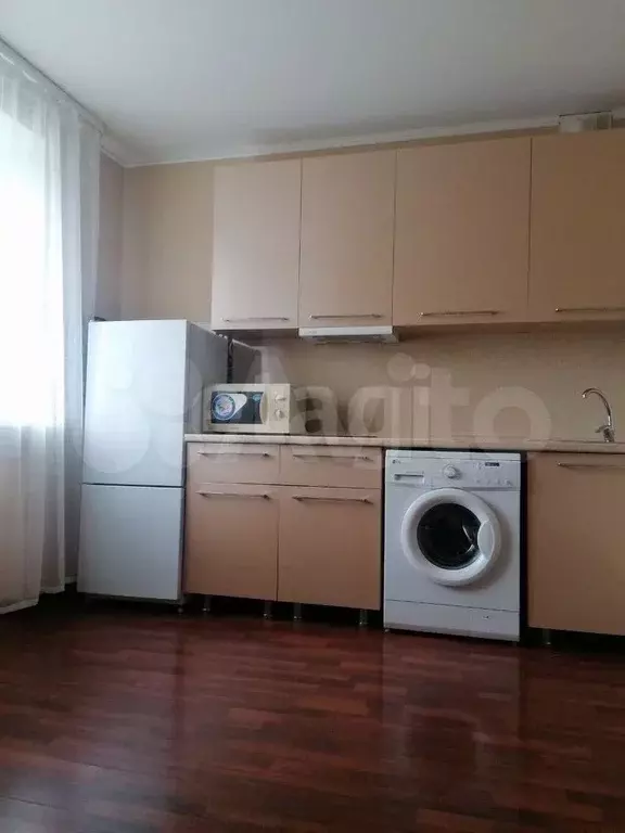 1-к. квартира, 45 м, 4/15 эт. - Фото 1