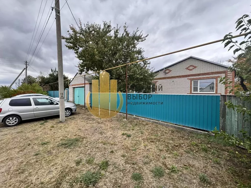 Дом в Ростовская область, Тацинский район, Михайлов хут. ул. Чапаева, ... - Фото 1