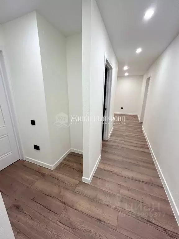 3-к кв. Курская область, Курск ул. 50 лет Октября, 13 (58.2 м) - Фото 1