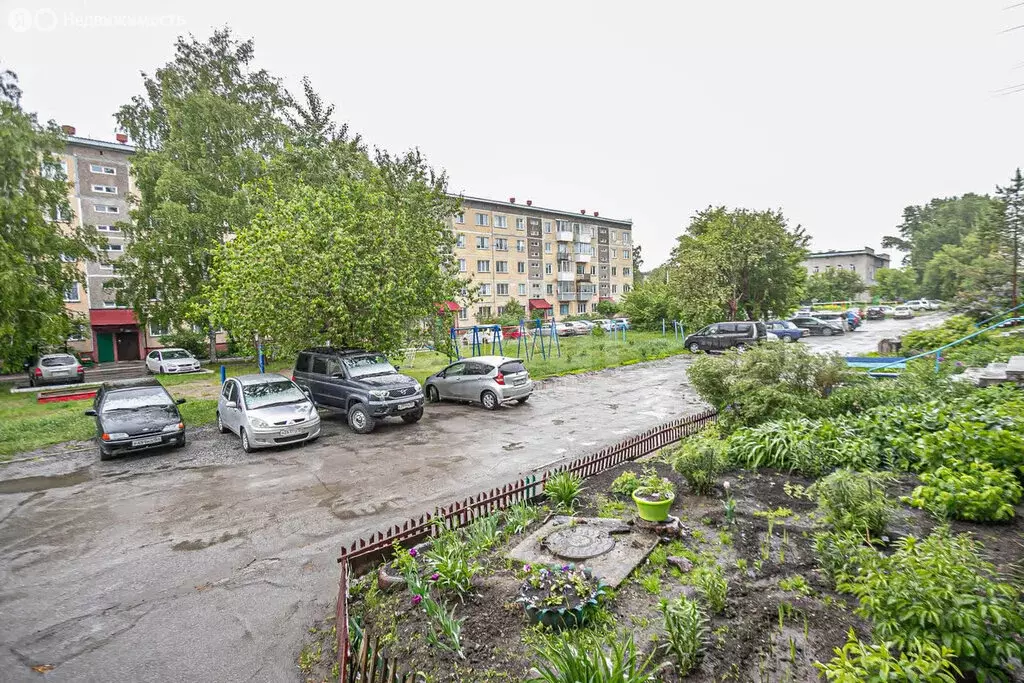 3-комнатная квартира: Искитим, микрорайон Южный, 1Б (58.5 м) - Фото 1