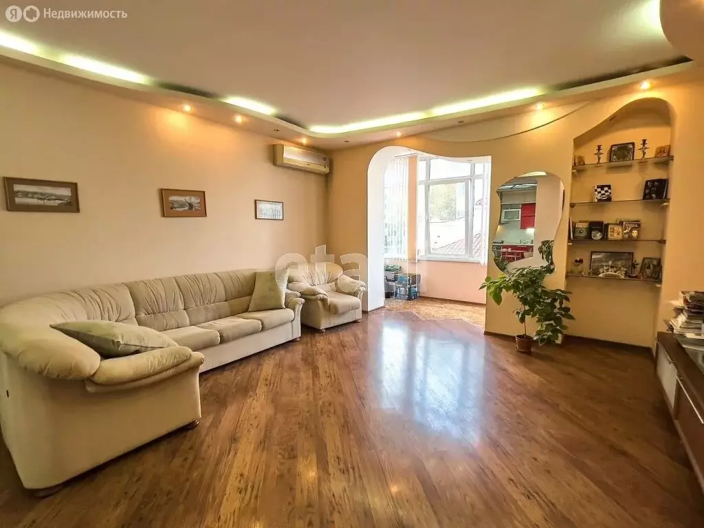 2-комнатная квартира: Севастополь, улица Репина, 15 (82 м) - Фото 1