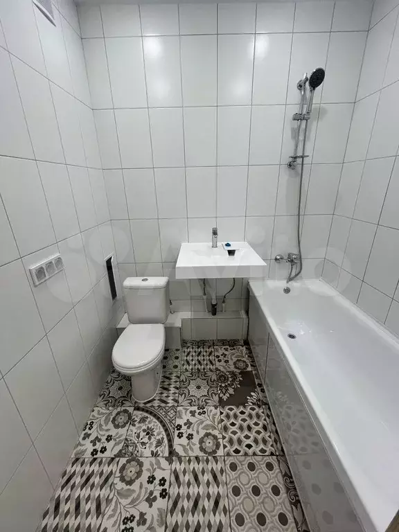 1-к. квартира, 34 м, 4/18 эт. - Фото 1