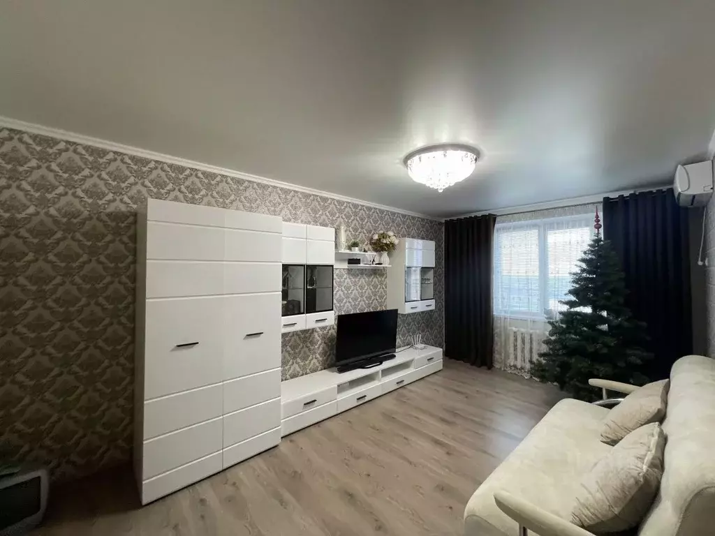 4-к кв. Крым, Симферополь ул. Балаклавская, 77 (84.5 м) - Фото 1