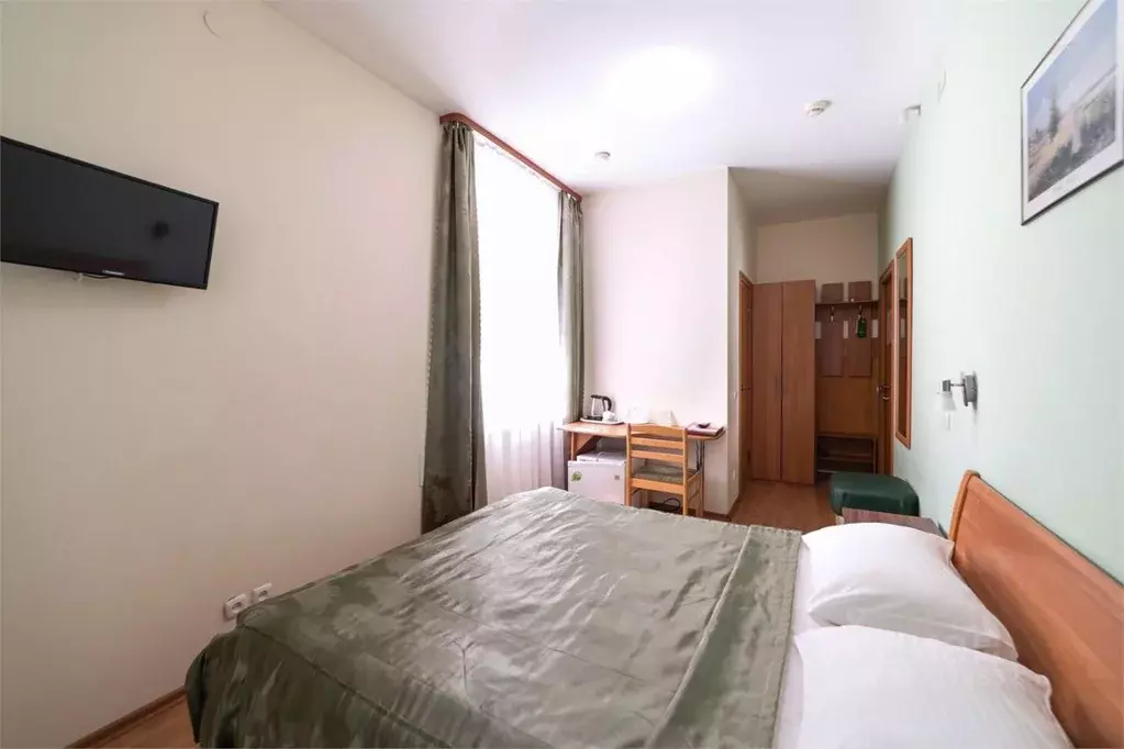 Комната Псковская область, Псков ул. Воровского, 7 (16.0 м) - Фото 2