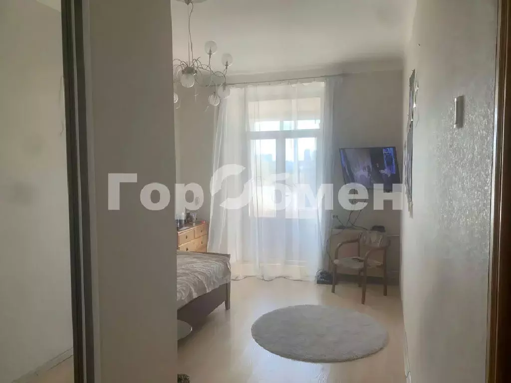 Продается комната в 3-комнатной квартире - Фото 1