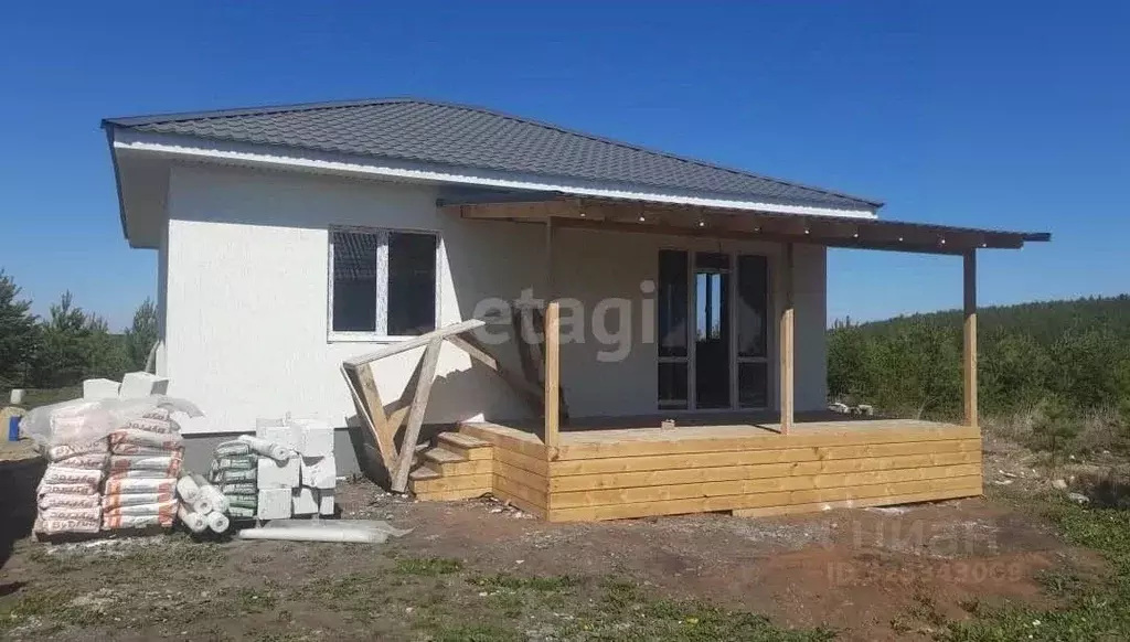 Дом в Свердловская область, Сысертский муниципальный округ, пос. ... - Фото 1