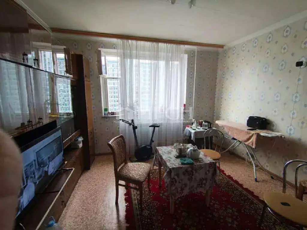 Продается комната в 2-комнатной квартире - Фото 1