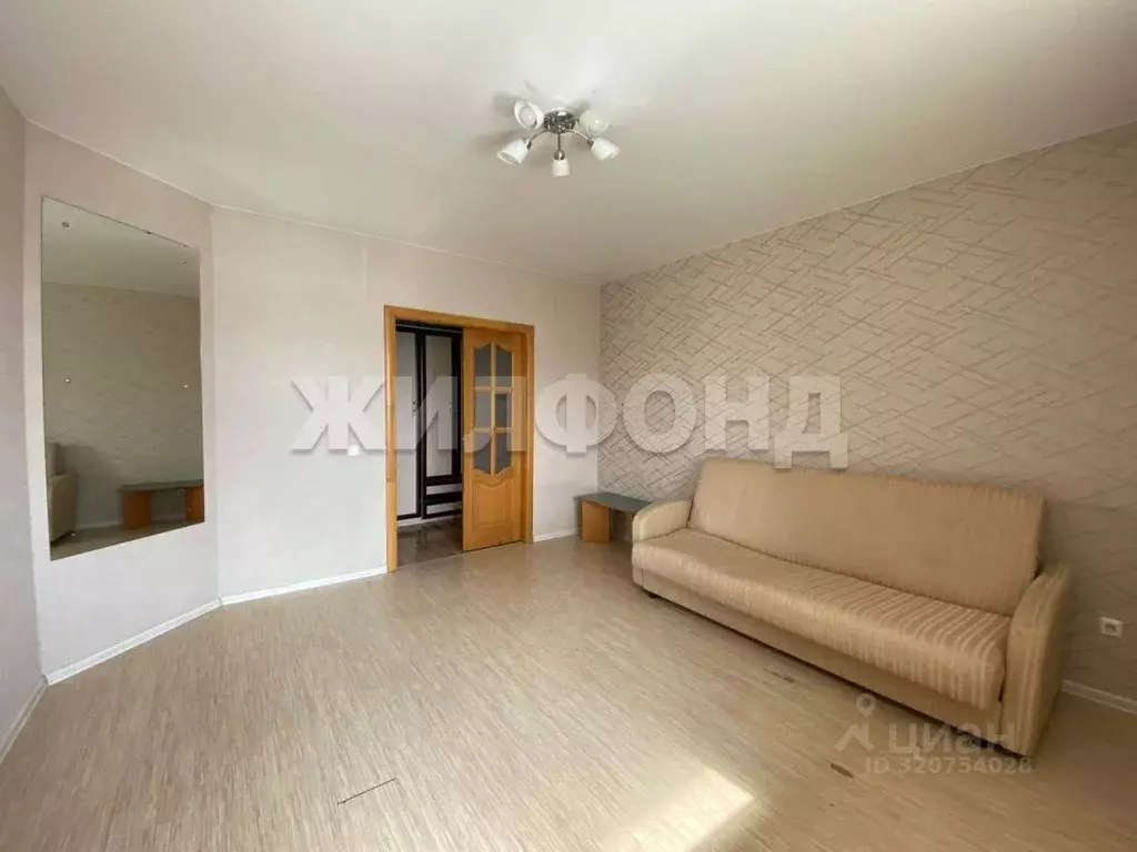 2-к кв. Новосибирская область, Новосибирск Ипподромская ул., 44 (58.6 ... - Фото 1