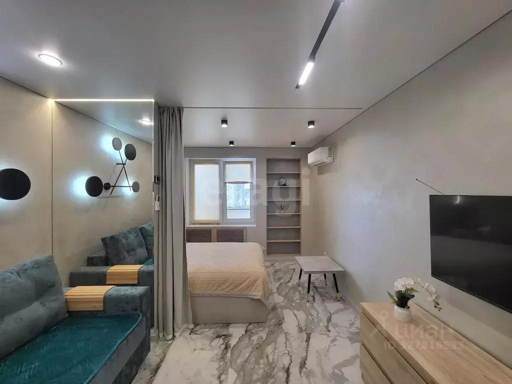 1-к кв. Тюменская область, Тюмень ул. Алексея Леонова, 32 (42.0 м) - Фото 2