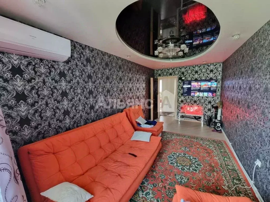 2-к кв. Ростовская область, Шахты Путиловский пер., 18К3 (55.0 м) - Фото 1