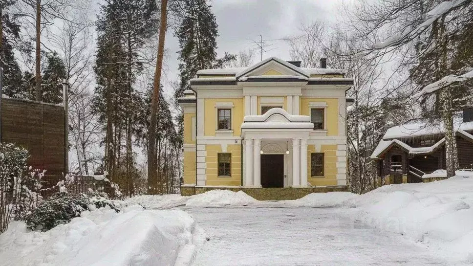 Коттедж в Московская область, Красногорск городской округ, пос. ... - Фото 1