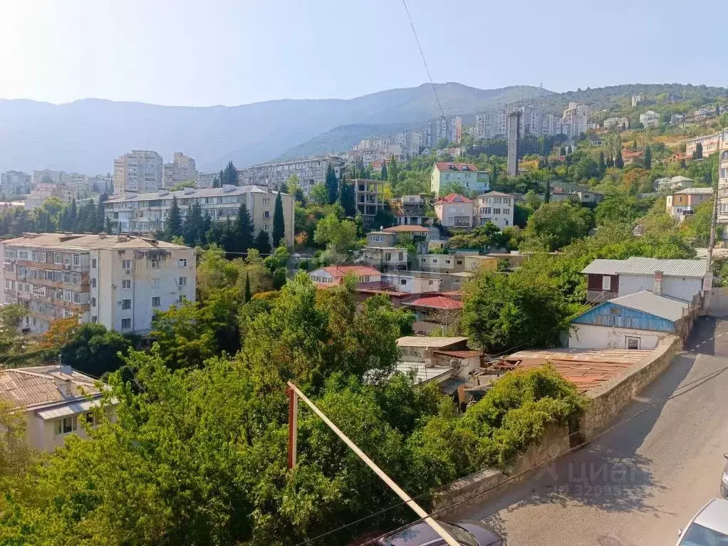 1-к кв. Крым, Ялта ул. Халтурина, 19К4 (30.4 м) - Фото 0