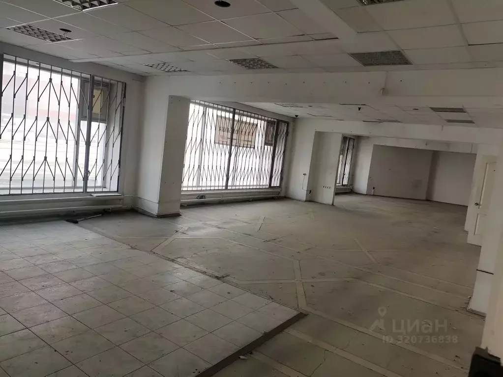 Помещение свободного назначения в Челябинская область, Челябинск ул. ... - Фото 2