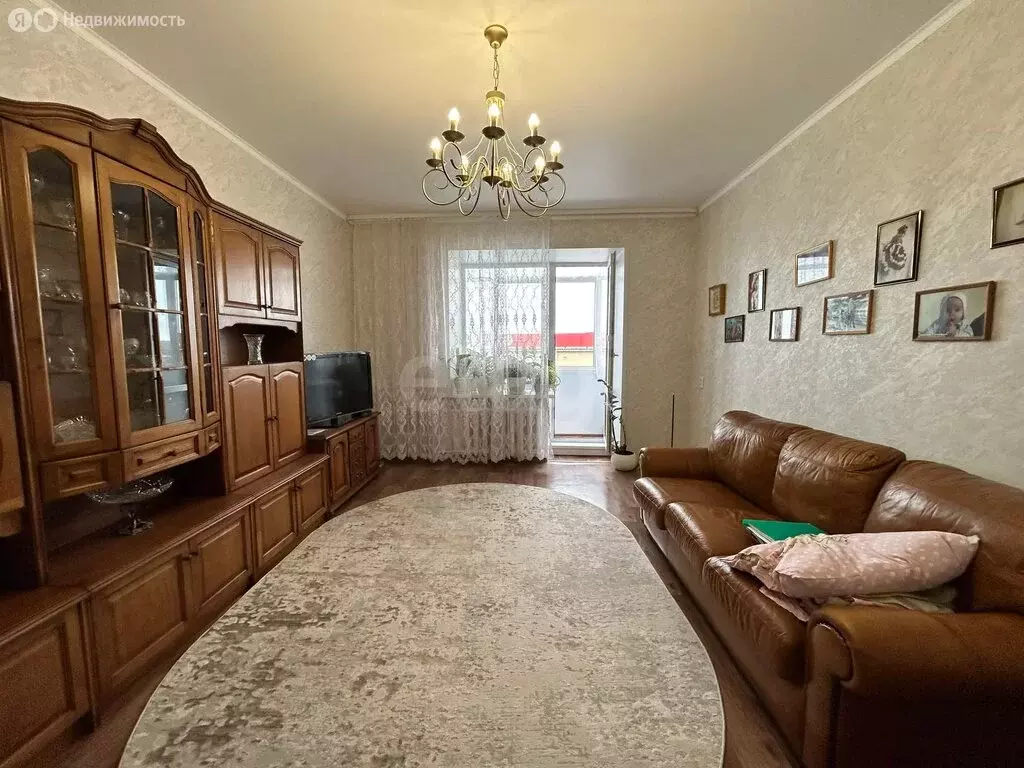 4-комнатная квартира: Ишим, улица Республики, 10Г (99.3 м) - Фото 1