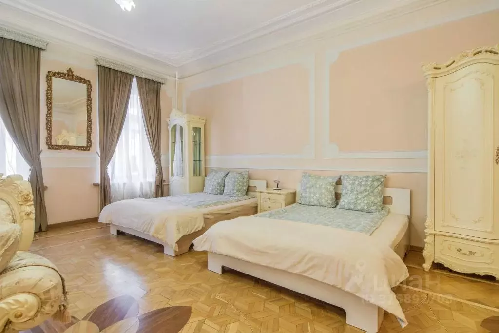3-к кв. Санкт-Петербург ул. Рубинштейна, 4 (170.0 м) - Фото 1