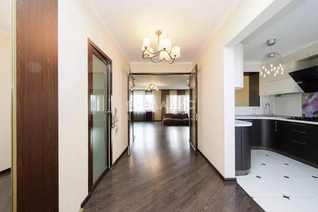 5-к кв. Калининградская область, Калининград ул. Некрасова, 17 (175.0 ... - Фото 1