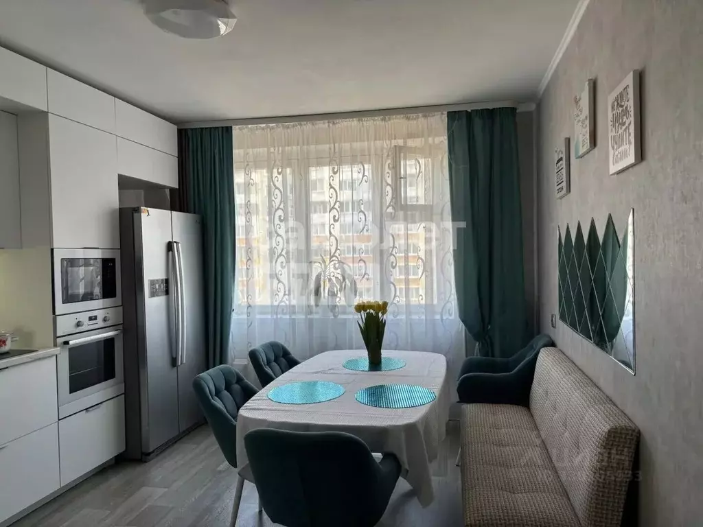 3-к кв. Тюменская область, Тюмень Широтная ул., 136к3 (92.0 м) - Фото 1