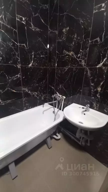 1-к кв. Красноярский край, Красноярск Норильская ул., 3Е (43.0 м) - Фото 1