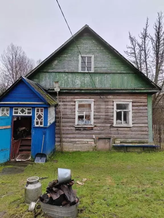 Дом в Псковская область, Островский район, Бережанская волость, д. ... - Фото 1
