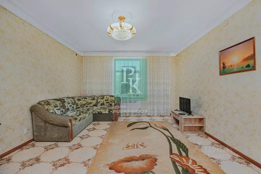 2-к кв. Севастополь ул. Героев Севастополя, 27 (65.0 м) - Фото 2