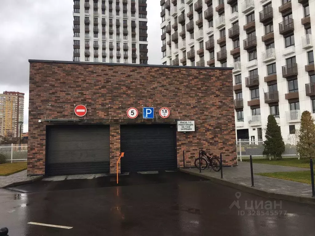 Гараж в Московская область, Красногорск ул. Молодежная, 6 (16 м) - Фото 1