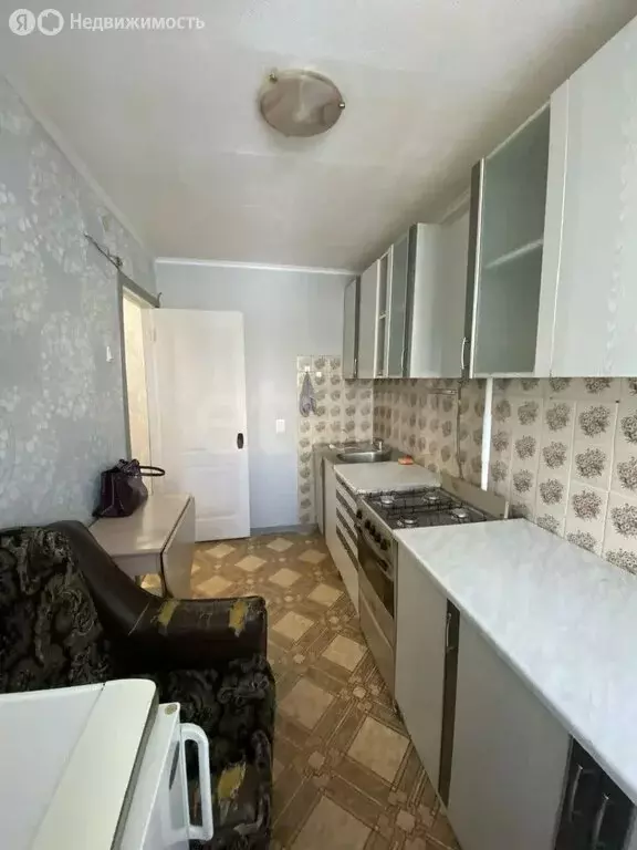 1-комнатная квартира: Брянск, улица Есенина, 24 (29.8 м) - Фото 2