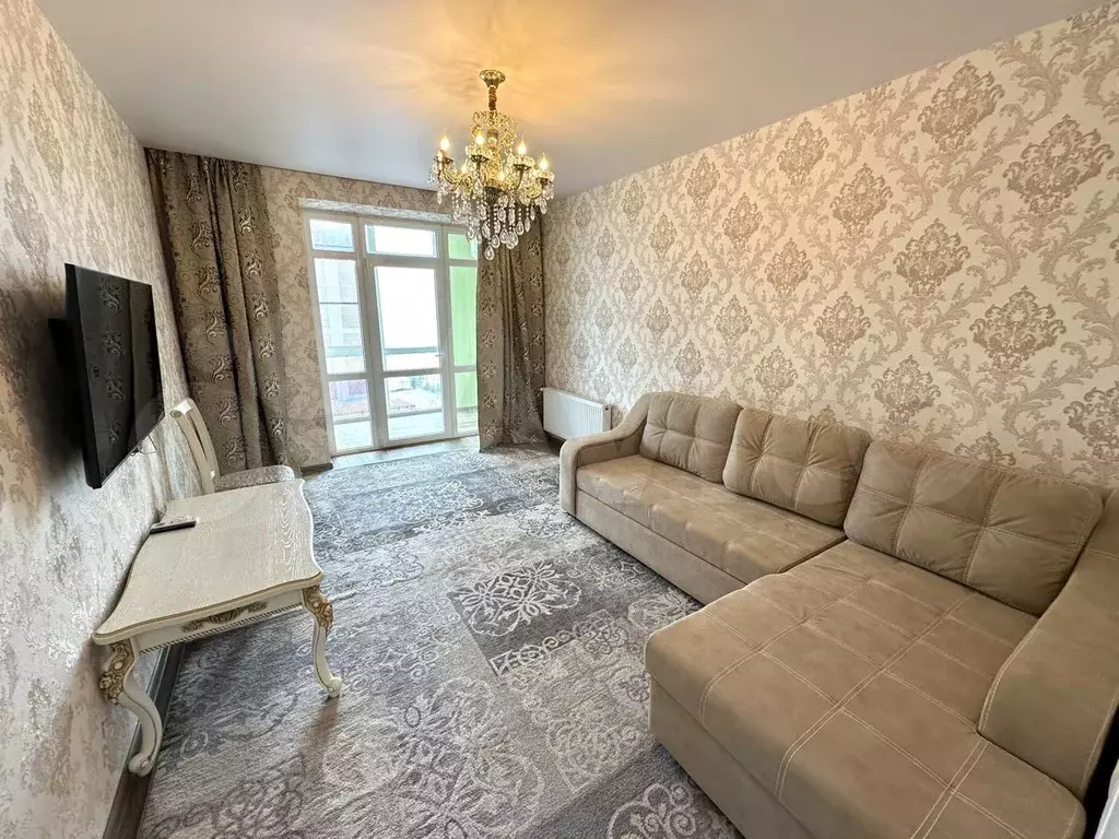 2-к. квартира, 75 м, 3/9 эт. - Фото 0