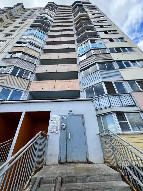 2-к кв. Кировская область, Киров Заводская ул., 6к1 (52.1 м) - Фото 0