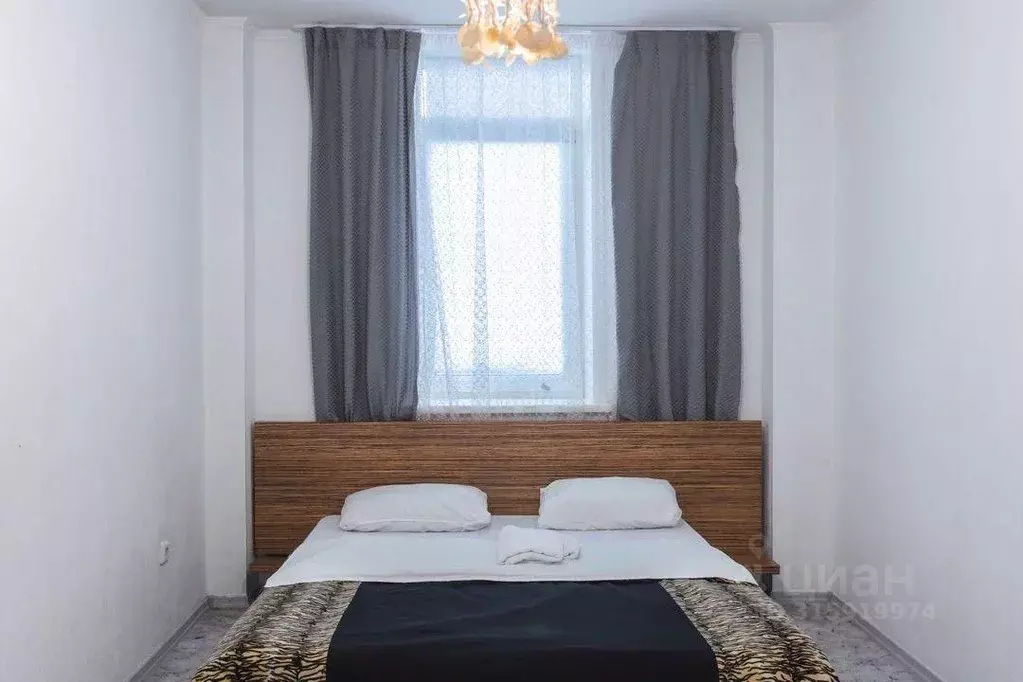 2-к кв. Красноярский край, Красноярск ул. Авиаторов, 42 (60.0 м) - Фото 1