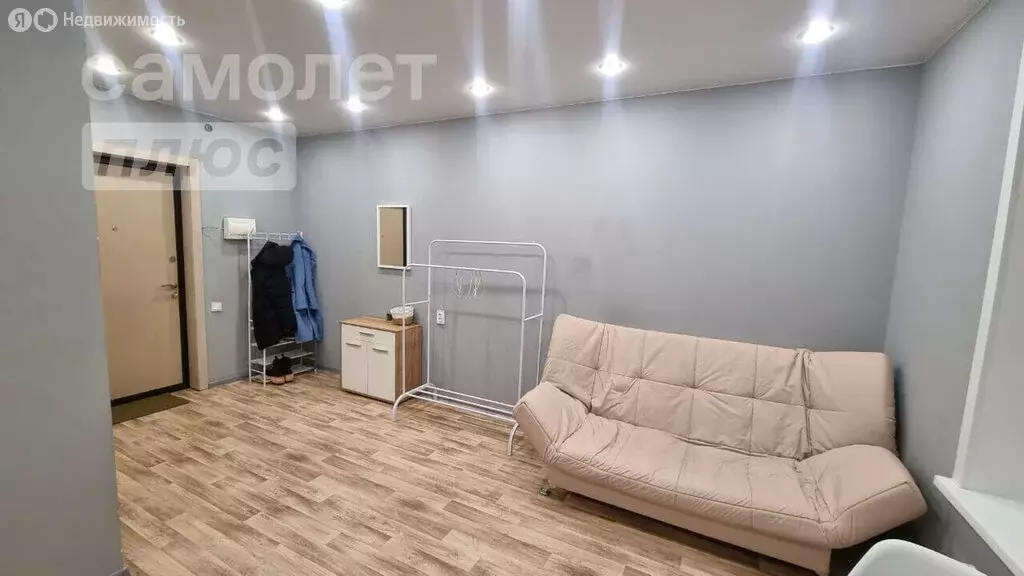 1-комнатная квартира: Сыктывкар, Октябрьский проспект, 220 (21.6 м) - Фото 0