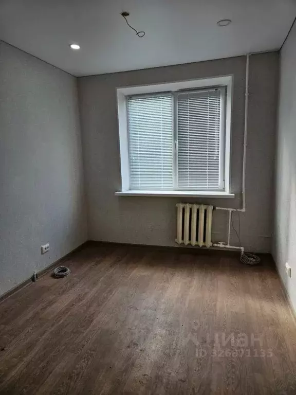 Помещение свободного назначения в Татарстан, Набережные Челны просп. ... - Фото 2