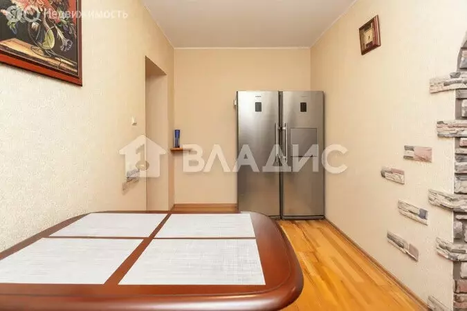 3-комнатная квартира: Светлогорск, Пригородная улица, 42 (78.1 м) - Фото 0