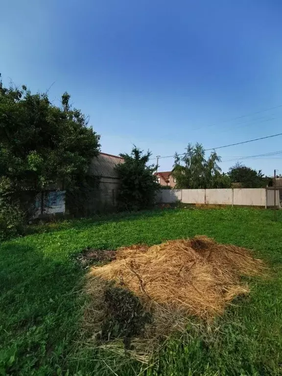 Участок в Краснодарский край, Динской район, Новотитаровская ст-ца ул. ... - Фото 1