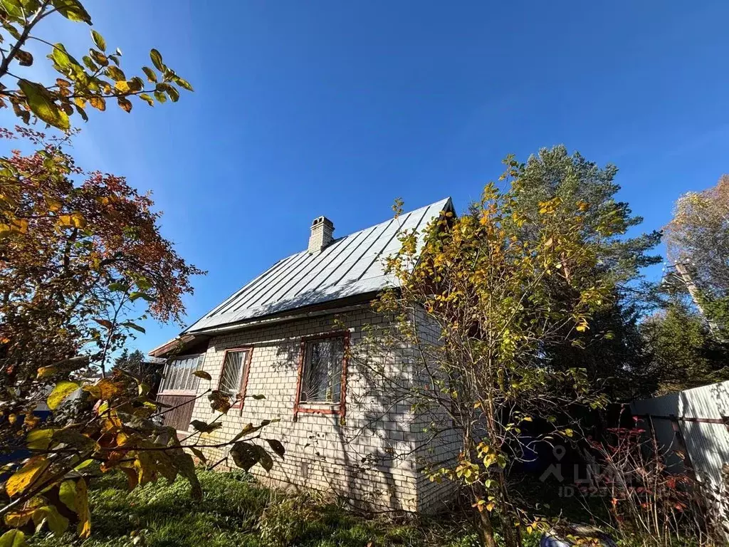 Дом в Ленинградская область, Гатчинский муниципальный округ, Кобрино ... - Фото 1