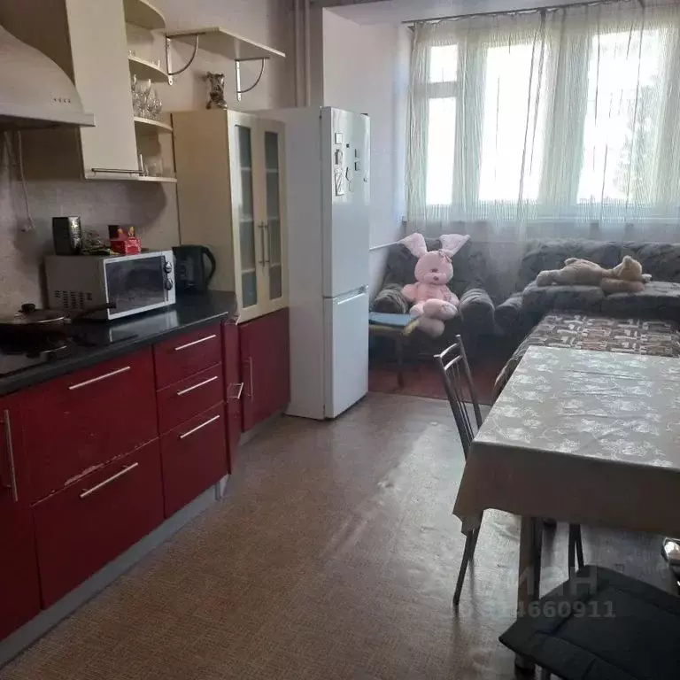 2-к кв. Владимирская область, Радужный 3-й кв-л, 33 (46.0 м) - Фото 0